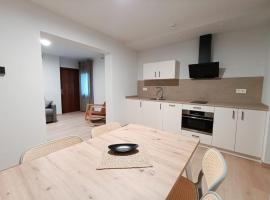 alojamiento 1, hotel a Santa Liestra y San Quílez