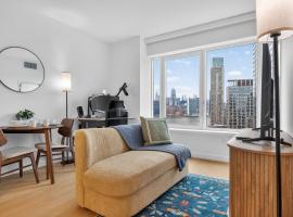 Greenpoint 1BR w Work Setup by Anyplace - 11756，布魯克林的飯店