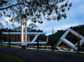 Nebulae - Water Cube Suite & YogaDeck