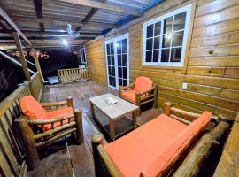 Casa de Playa en Flipper Beach Omoa, hotel i Omoa