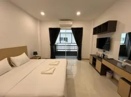 โรงแรม ลัคกี้ เรสซิเดน ภูเก็ต