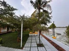 CASA DE CANOLI - A Private backwater villa