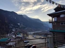 The Sangla Chalet Homestay – hotel w mieście Sāngla