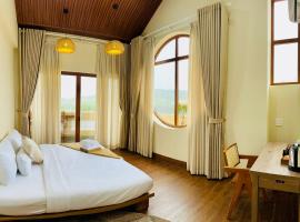 Trạm Seven Retreat House Gành Đá Đĩa Phú Yên, Hotel in Tuy An