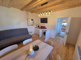 La casa morarului, hotel v destinaci Cîrţişoara