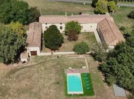 Domaine de Gaïa, Piscine, Pétanque, Ping-pong, proche Saint Emilion