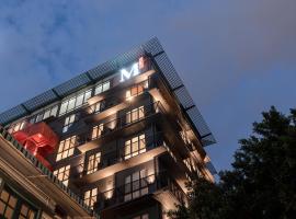 M Village Hotel Hai Bà Trưng: Ho Chi Minh Kenti şehrinde bir otel