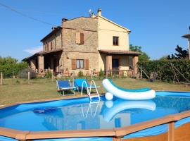 Casale Marittimo Apartment with Pool & Sea View -Piccolo Grande Prato, hotel i Guardistallo