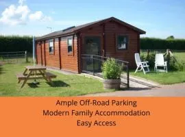 Peaceful log cabin nr Ross-on-Wye, Herefordshire