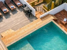 Cozy Roots Fuvahmulah, hotell sihtkohas Fuvahmulah