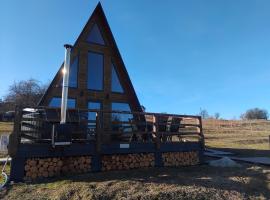 A Frame HAPPINESS, Hotel in Jassinja