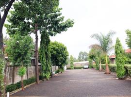 Minata Hotels, hotel en Webuye