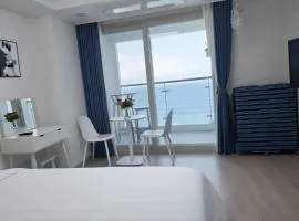 Sokcho Summitbay 1209 "Ocean View"