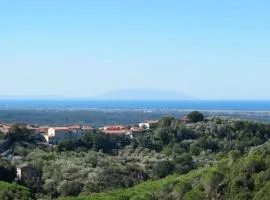Riparbella - panorami infiniti tra mare e colline