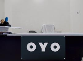 SPOT ON Radha Krishna Place, хотел в Горакпур