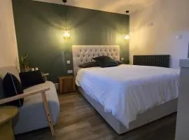 Studio 3 - Close to Racecourse