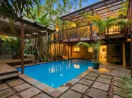 Florida Palms Guesthouse