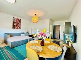 Caro Studio, Hotel in Tunari