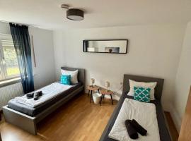 OhPardon! MICHELFELD - Terrasse, Einzelbetten, Smart-TV, hotel sa Michelfeld