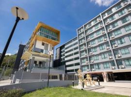 Propify Central Serviced Residence, hotel a Ban Ket Ho