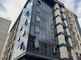 The Montana City Hotel, hotel em Bostaniçi