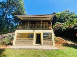 Chogoria cabin、Mwangarimweのホテル