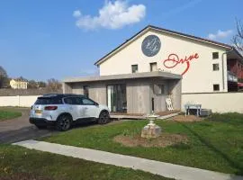 Maison studio, tiny house, parking privé, jardin, 23 m2