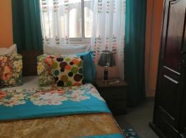 Grand studio confort, hotel a Bertoua