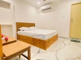Skanda's Residency & Rooms