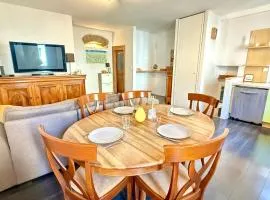 Refuge Savoyard - Centre, parking et balcon