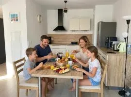 Modern apartment, pool, residence, close to port