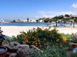 Vrahakia Apartment 2 in Marina Galatas