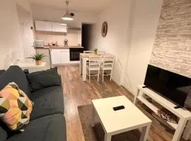 Grand studio rdc au calme, centre ville prox Cathédrale