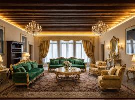 Palazzo Titti Rialto Suites, отель в Венеции