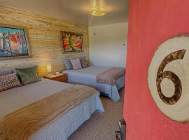 Pinion 6 Mokee in Bluff Kitchen, Sleeps 4, hotel em Lake Bluff