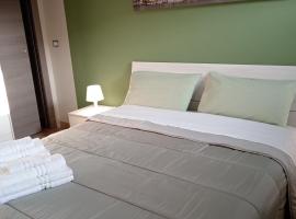 ATHENA Home Asti، فندق في آستي