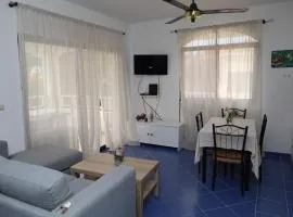 Venus Bayahibe by Mireya