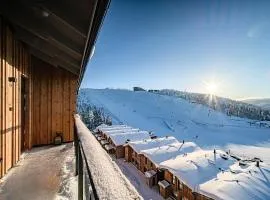 Levi Arctic Penthouse Slope-Side&Pilates Reformer