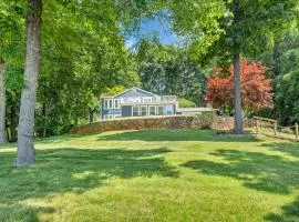 Scenic Point - Private Lakefront Home w/ Dock, Fire pit, outside shower & Hot tub