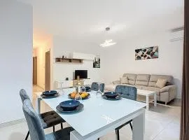 Brand New Luxury 2BR 2BA Apt Fully AC Marsaskala