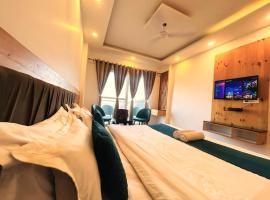 Pine Rock Hotel in Mussoorie Peaceful Stay, hotel v destinácii Mussoorie