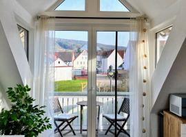 Ferienwohnung Spessartzeit - ruhig, mit Balkon & Naturblick, hotel a Mönchberg
