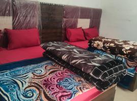 Balaji hotel, hótel í Badrīnāth