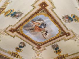 Cala Bianca, готель у місті Трані