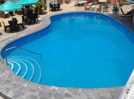 the silva house, Hotel in Huacachina