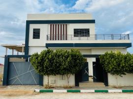 Villa with Garden and Terrace Fes، فندق في فاس