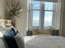 Stylish Elie Beach Retreat Seaview & Sunny Deck