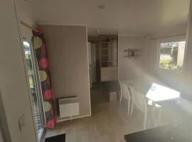 Mobilhome 6 personnes camping 4 étoiles