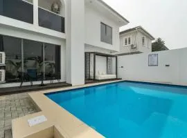 Aima Apartments