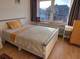 Ein bequemes Zimmer in einer ruhigen Umgebung Näher Zentrum mit gemeinsam genutzte Bad und Küchengeräte, hotel v mestu Kleve